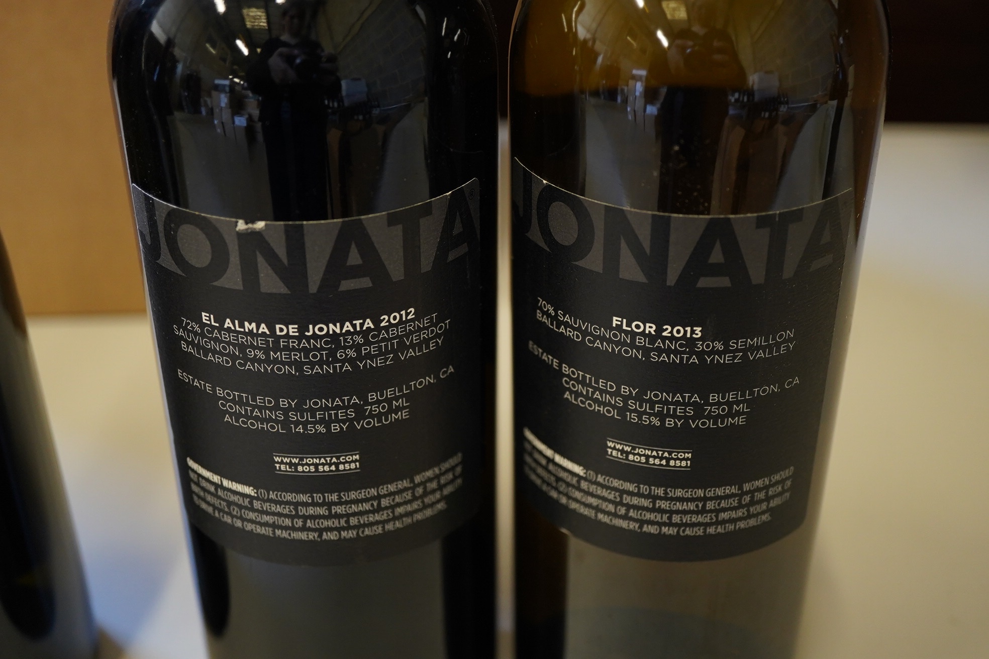 California, USA: A mixed parcel of white wine